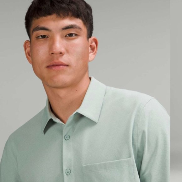 Lululemon WovenAir Popover Shirt Silver Blue - Picture 5 of 11